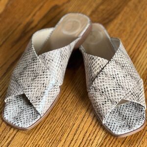Sam Edelman Gray Snakeskin Sandals